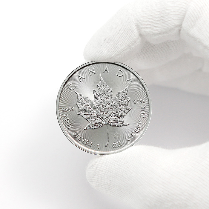 Stříbrná investiční mince Maple Leaf 1 Oz 