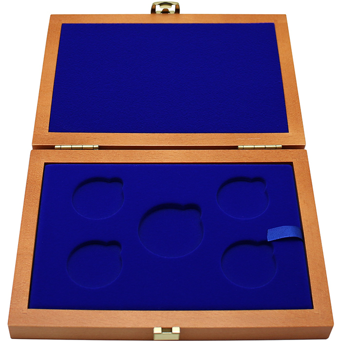 Dřevěná krabička 4 x Ag ČR 36 mm plus 1 x 45 mm
