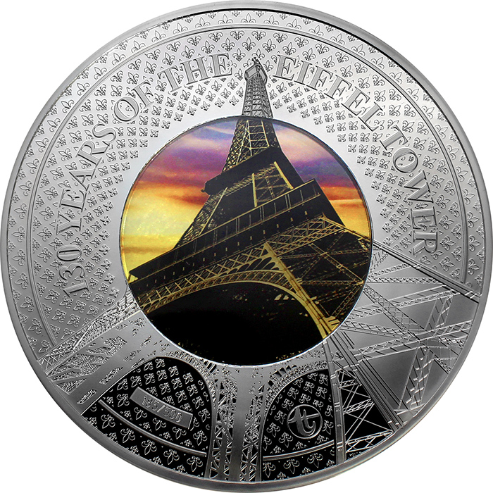 Přední strana Strieborná kolorovaná minca Translucent Treasures: 130. výročie Eiffelovej Veže v Paríži 5