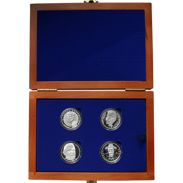 Sada stříbrných pamětních mincí roku 2003 v dřevěné krabičce Proof