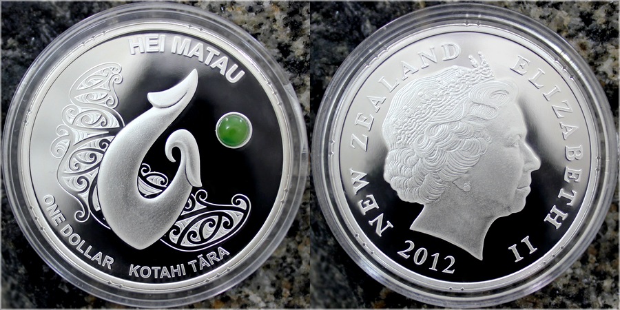 Stříbrná mince Hei Matau Maori Art 1 Oz 2012 Proof