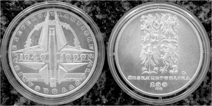 Stříbrná mince 200 Kč Založení NATO 50. výročí 1999 Standard